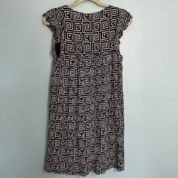 Savanna Jane Embroidered Geometric Dress - Picture 9 of 10